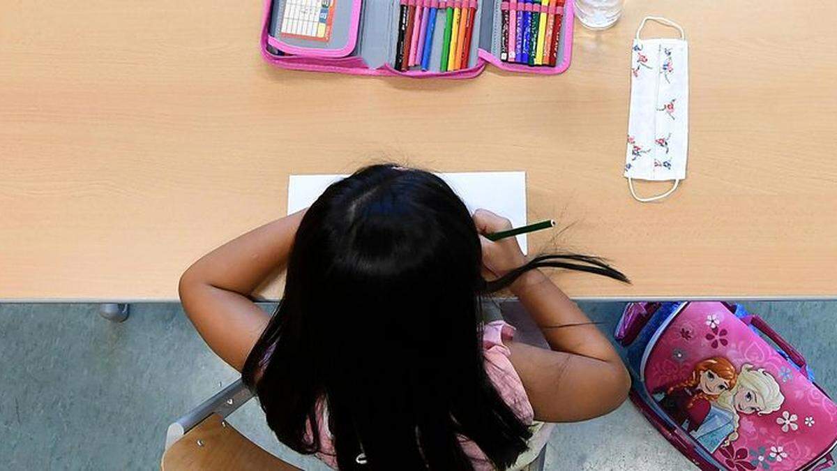 Die Sommerschule wurde 2020 ins Leben gerufen. Unterstützt werden Schüler mit Lernrückständen