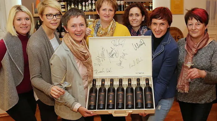 Julia Kirbisser, Ingrid Hutter, Maria Ploder, Karin Ulrich, Petra Frauwallner, Andrea Sudy und Franziska Pfeifer (v.l.)
