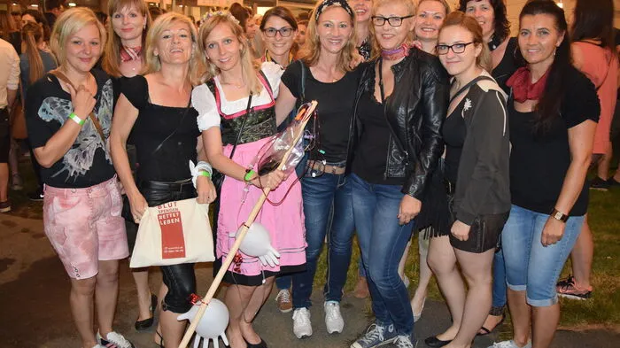 Wenn die Freiwillige Feuerwehr Mahrensdorf zum Pfingstfest lädt, folgen Jahr für Jahr zahlreiche Junge und jung Gebliebene ihrem Ruf.