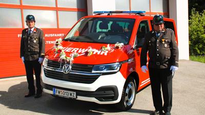 Das neue Einsatzfahrzeug der FF Romatschachen wurde offiziell übergeben und gesegnet