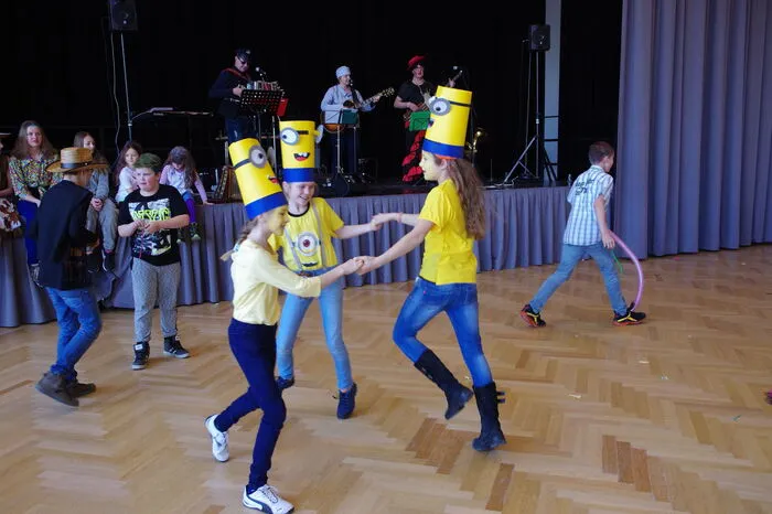 Die KInder hatten viel Spaß im Veranstaltungszentrum.