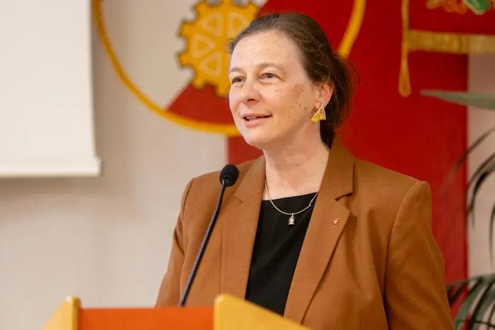 16.03.2024, Oesterreich, Lienz, Dolomitenstrasse 5, Jahreshauptversammlung FF-Lienz, Im Bild BH-Frau Stv. Bettina Heinricher - Brunner Images 2024, Foto: Brunner Images / Brunner Philipp