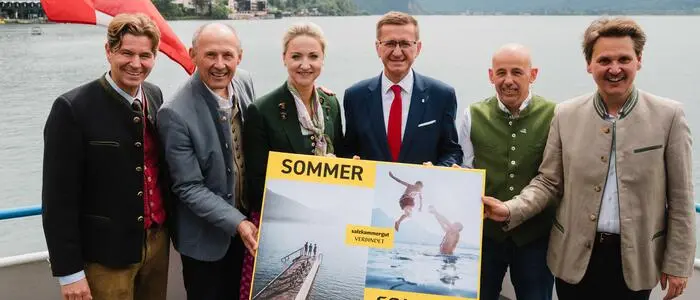 Zusammenarbeit intensivieren: Stefan Brandlehner (Salzkammergut Tourismus), Leo Bauernberger (SalzburgerLand Tourismus), die steirische Landtagsabgeordnete Eva Maria Kroismayr-Baier, der oberösterreichische Tourismuslandesrat Markus Achleitner, Mario Seebacher (Tourismusverband Ausseerland) und Andreas Winkelhofer (Oberösterreich Tourismus)