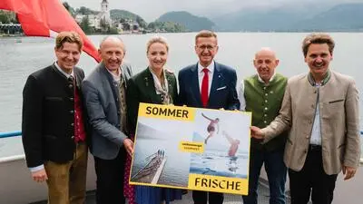 Zusammenarbeit intensivieren: Stefan Brandlehner (Salzkammergut Tourismus), Leo Bauernberger (SalzburgerLand Tourismus), die steirische Landtagsabgeordnete Eva Maria Kroismayr-Baier, der oberösterreichische Tourismuslandesrat Markus Achleitner, Mario Seebacher (Tourismusverband Ausseerland) und Andreas Winkelhofer (Oberösterreich Tourismus)