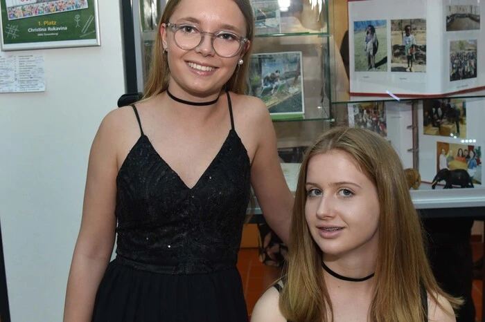 Bitte klicken Sie sich durch die Bilder . . .