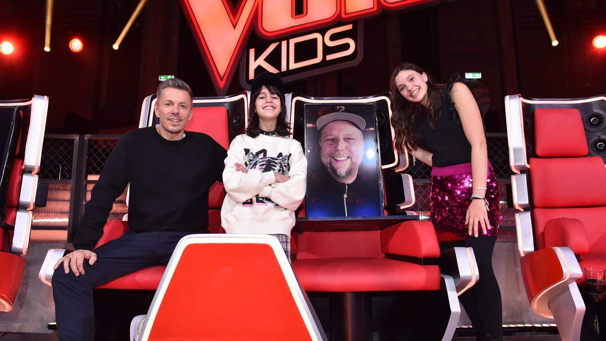 Vivien Frimmel (rechts im Bild) mit den Coaches Michael und Snudo und Nadia, die ebenfalls im Finale steht