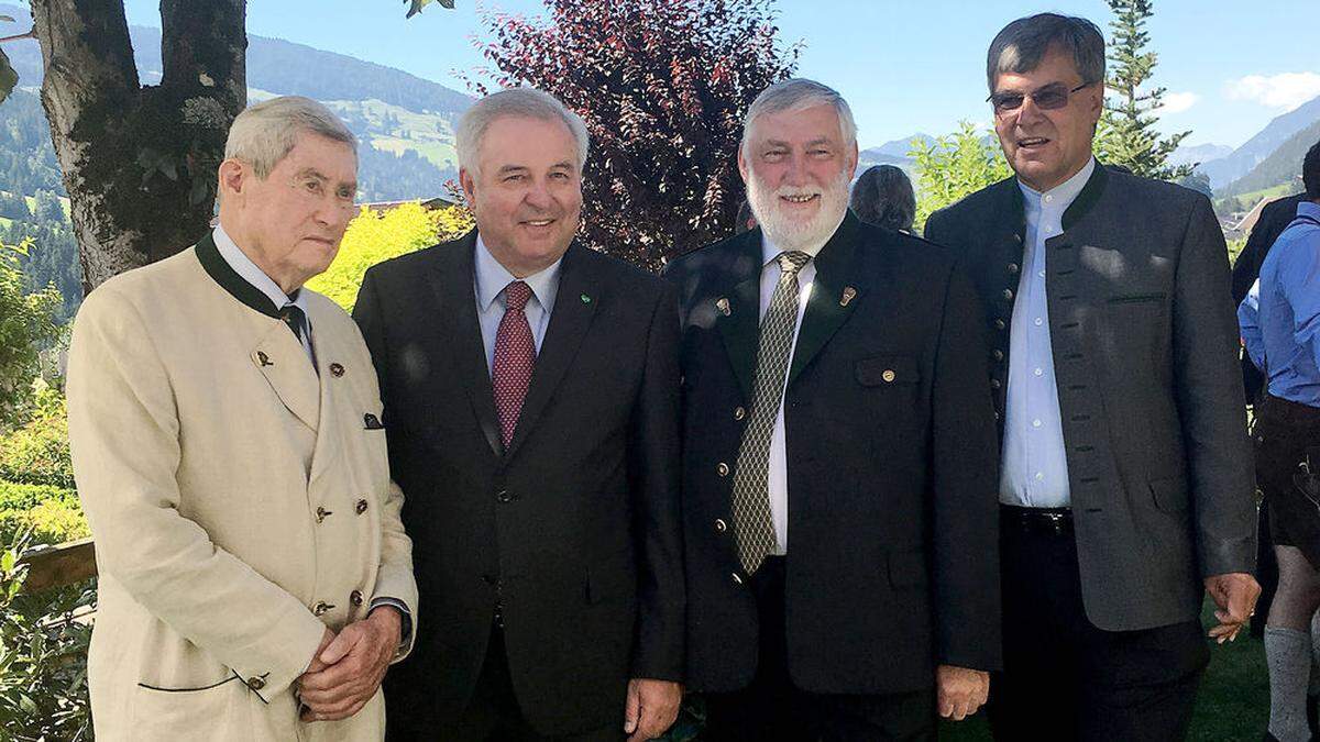 Empfang des Landes Steiermark in Alpbach: Vizekanzler a. D. Hannes Androsch, LH Hermann Schützenhöfer, EU-Kommissar a. D. Franz Fischler und Club-Alpbach-Steiermark-Präsident Herweig Hösele  