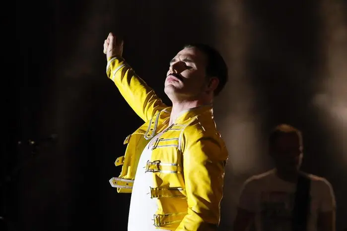 Die Tribute-Show „The Spirit of Freddie Mercury“ brachte die Stimme und Energie von Freddie Mercury authentisch auf die Bühne.