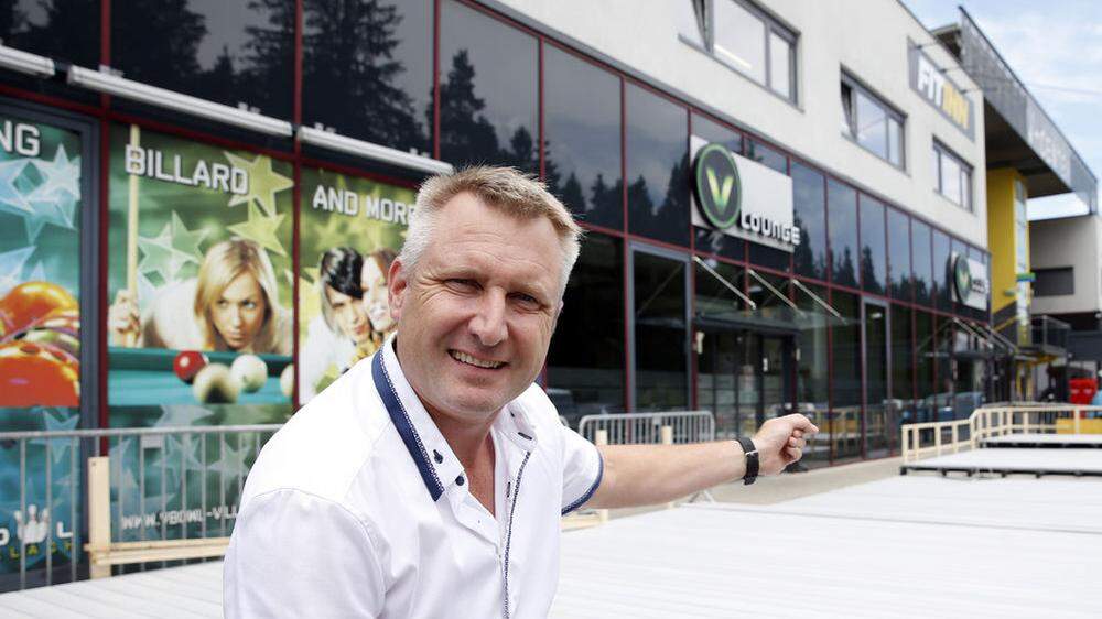 Rüdiger Kopeinig hat den &quot;V-Club&quot; in Villach 2008 eröffnet