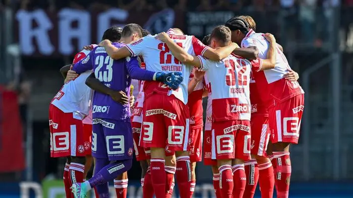 Die GAK-Spieler müssen nun zusammenstehen