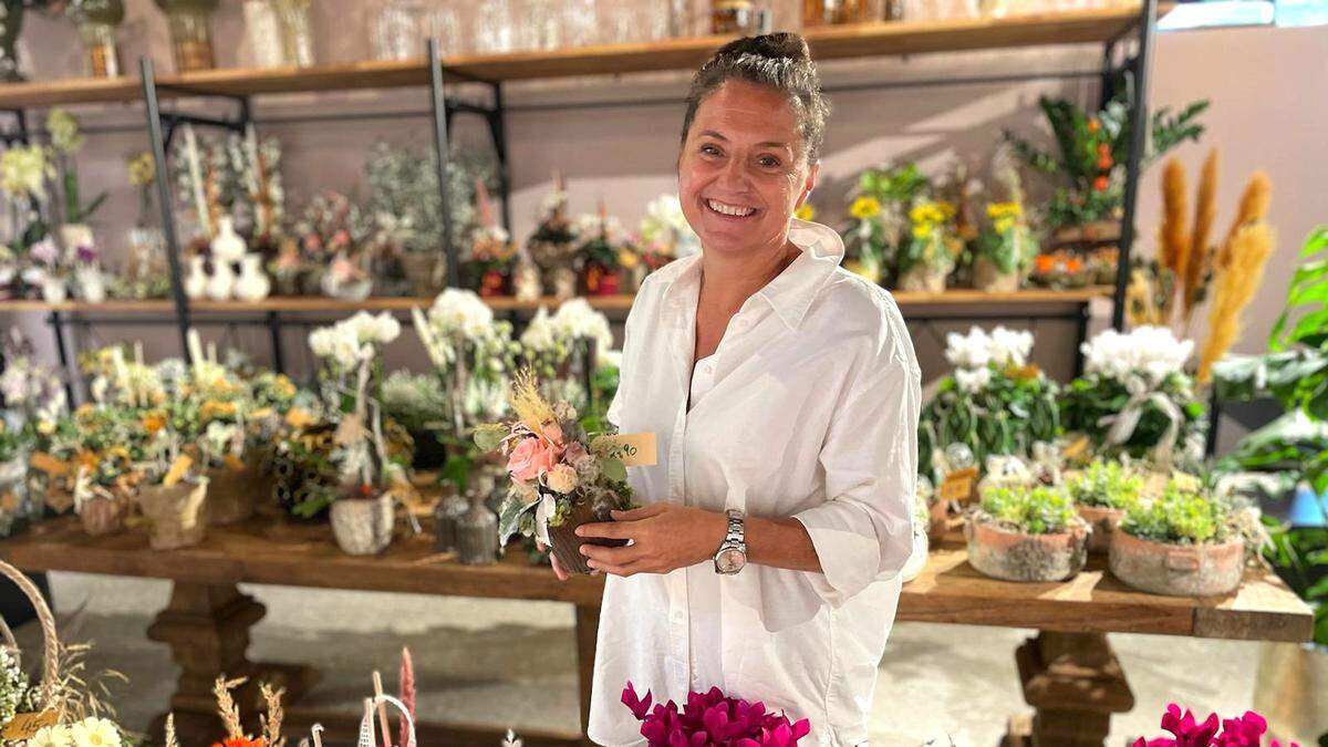 Marion Spörk freut sich auf die feierliche Eröffnung ihres Blumengeschäfts