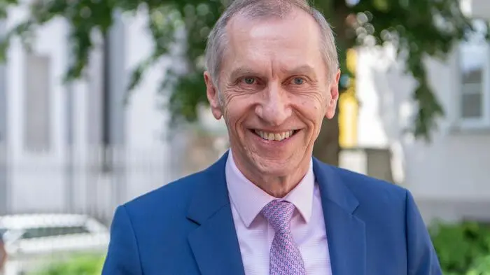 Alter: 67 Jahre, Beruf: Arbeiterkammerpräsident. Wahlziel: Absolute Mehrheit. Wichtigste Themen: „Teuerung stoppen, für Chancen- und Einkommensgerechtigkeit sorgen, Gesundheitsversorgung, Pflege und Kinderbetreuung auf den Stand der Zeit bringen.“
