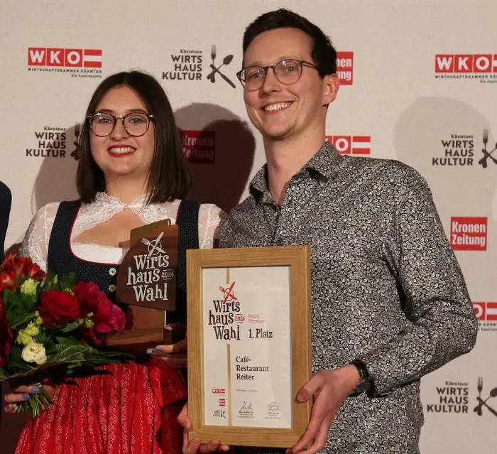 Lara Ertl und Johannes Mühlsteiger haben das Café Restaurant Reiter 2022 übernommen