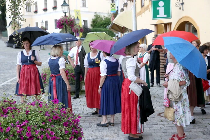 Auch wenn das Wetter am Samstag nicht ganz mitspielte: Die Besucher waren nicht ausgeblieben. 