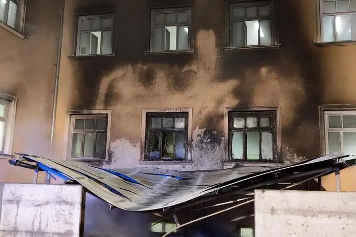 Nach etwa zwei Stunden war das Feuer gelöscht.
