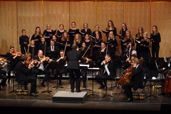 Der Kinderchor Weiz  und Jugendchor Weiz...