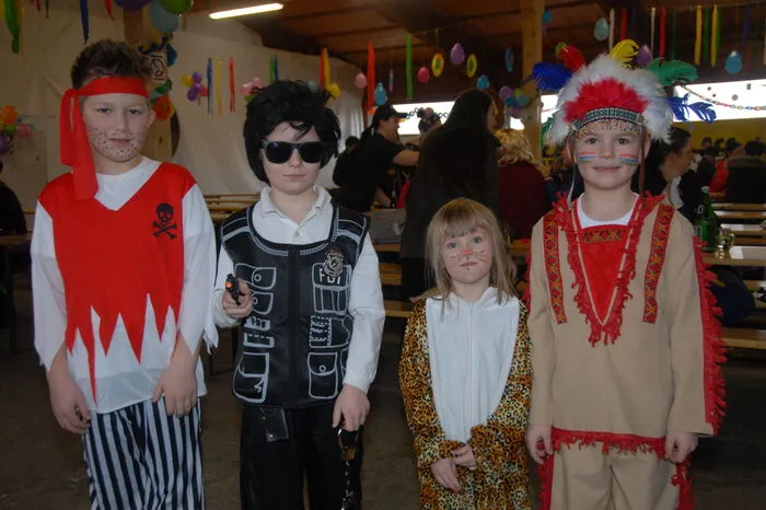 Von Indianer, Prinzessin über kleine Feuerwehrmänner war alles vertreten. Klicken Sie sich durch den Nachmittag!