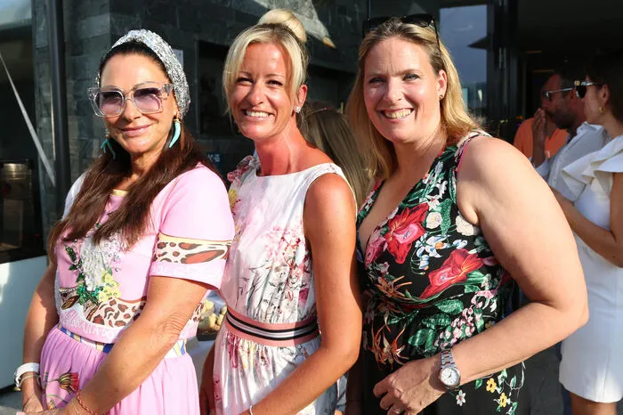 Heike Thiele, Martina Pouschner und Daniela Daniel.