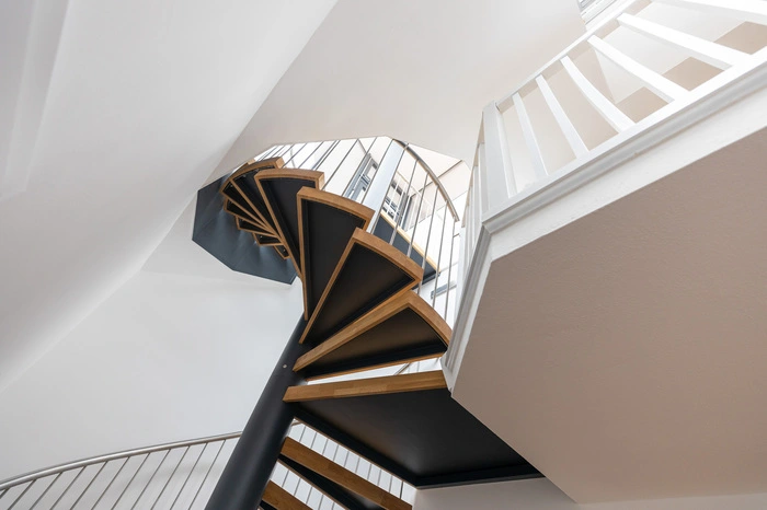 Über eine Wendeltreppe ...