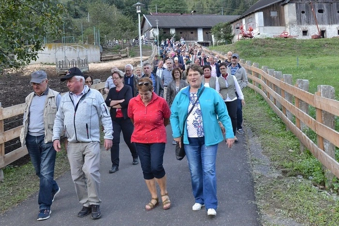 Der alte Penker Steg musste aus Sicherheitsgründen vergangenen Herbst gesperrt werden.