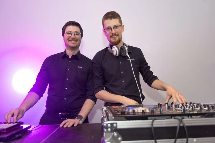 Hinter den Turntables sorgte mit "Beat Arts" auch Lukas Gradnitzer für gute Stimmung