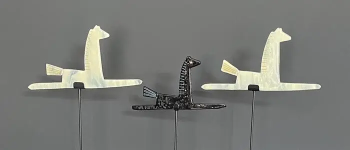 Zwei Lipizzaner mit Fohlen von Renate Prehal