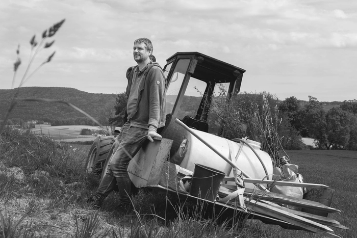 Winzer Edi Tropper bewirtschaftet seine historischen Weingärten in Straden organischbiologisch