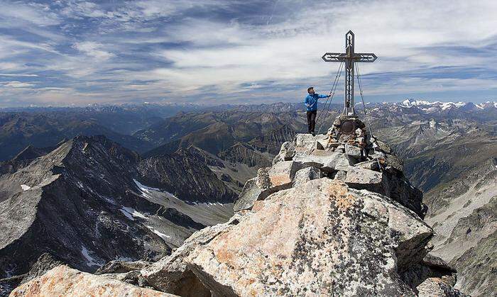 Hochalpiner und landschaftlich einzigartiger Alpinsteig auf die Hochalmspitze