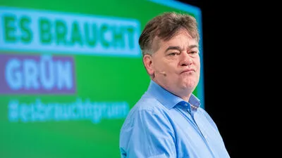 Werner Kogler wurde zum Chef-Grünen gewählt