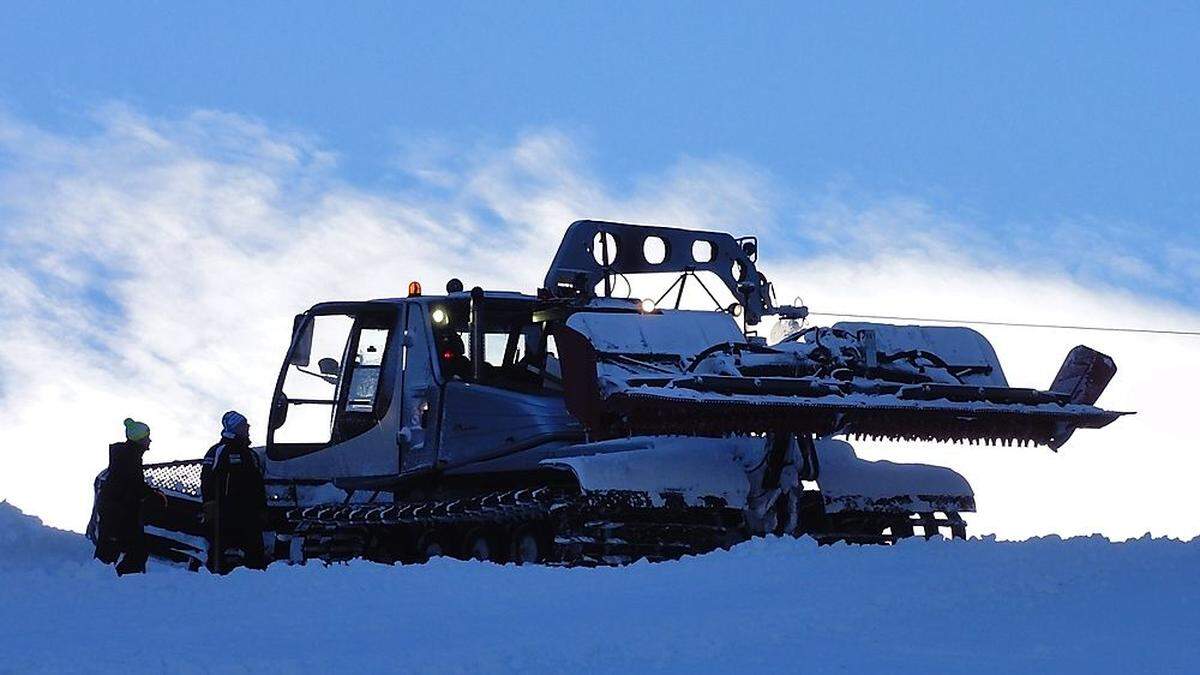 Ab 17 Uhr beginnen die Pistengeräte ihre gefährliche Arbeit 