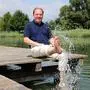 Hotelier Bernd Hinteregger am St. Andräer See
