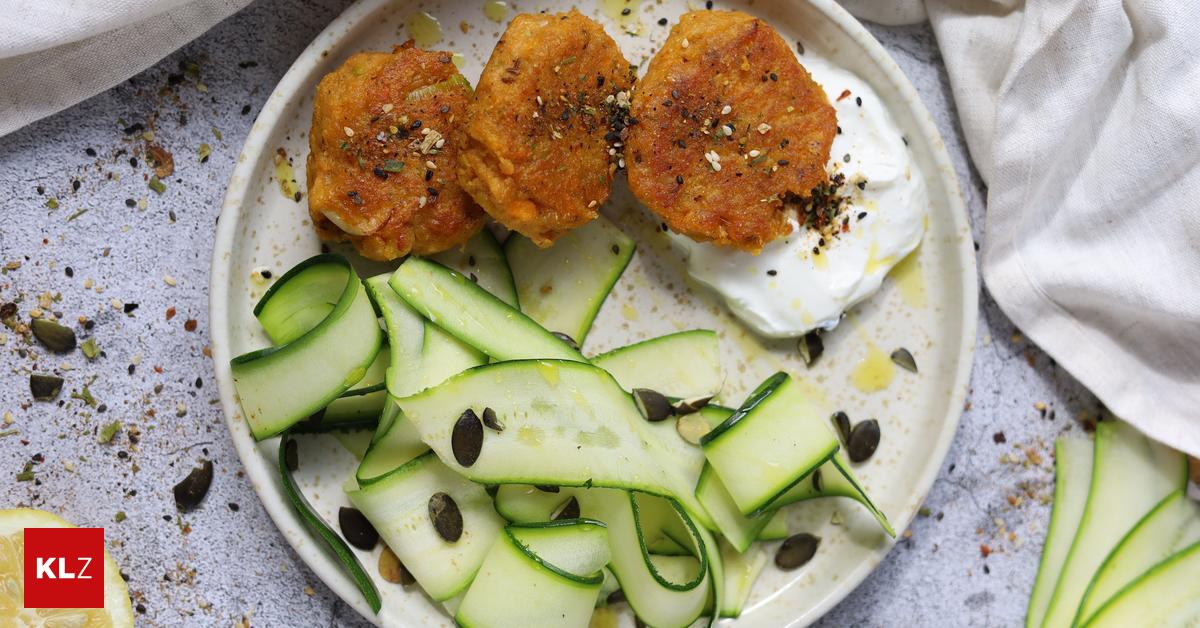 Rezept: Süßkartoffel-Falafel mit griechischem Joghurt und Zucchinisalat