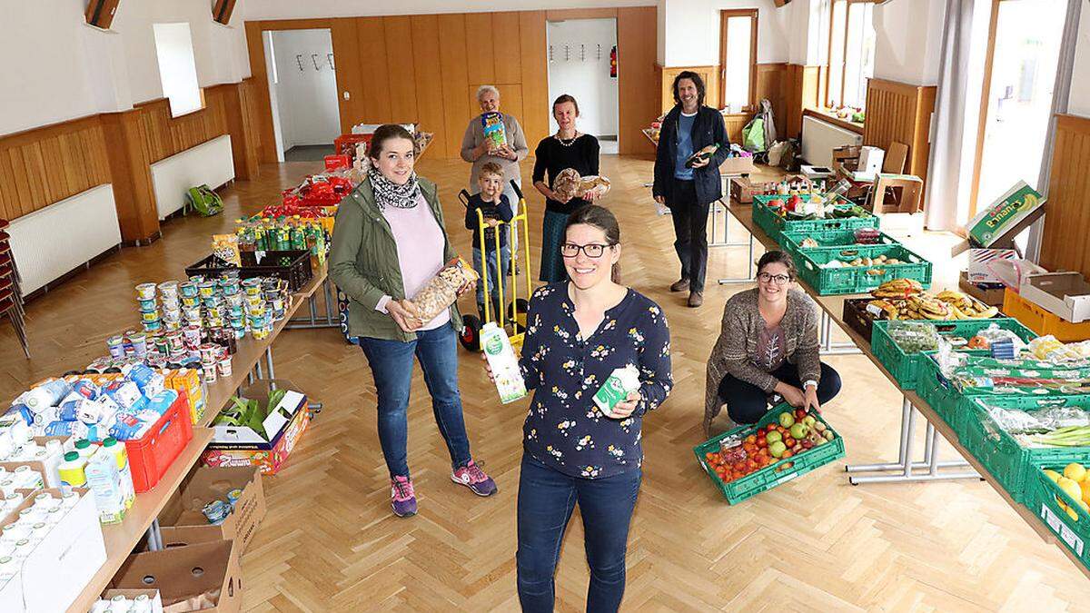 Das Team Foodsharing ist ein &quot;lockerer Haufen&quot; an Lebensmittelrettern in Feldkirchen 