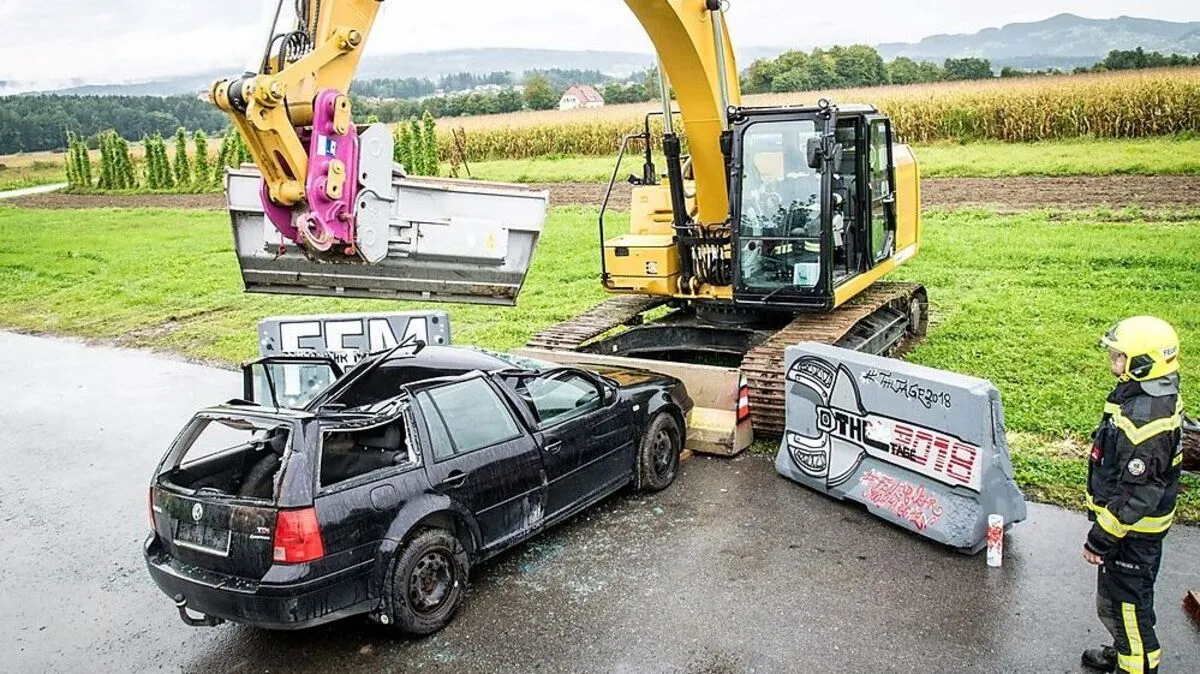 Die Autos haben bei einem Feuerwehrbewerb zum Thema "technische Hilfeleistung" am kommenden Wochenende ihren großen Auftritt