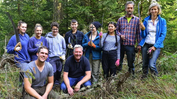 Burgenländische Schüler "durchforsten" im September zwei Wochen lang den Murauer Wald.