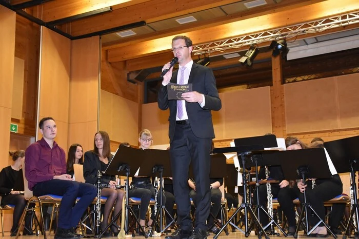 Knapp 60 Musikerinnen und Musiker im jugendlichen Alter von 22 Musikvereinen des Bezirkes Murau und Murtal und aus Kärnten boten ein Musikprogramm, das alle Erwartungen übertroffen hatte. Unterstützt wurden sie von einigen Musikschullehrern.