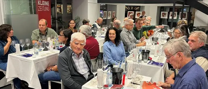 Die Besucher von „Weinkost on Tour“ im Kleine Zeitung-Regionalbüro Leoben waren begeistert