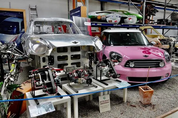Der Verein hat in Mühlen auch seinen Sitz -Ziel ist, klassischen Endurosport mit möglichst originalgetreuen Motorrädern auszuüben sowie die Kameradschaftspflege zwischen ehemaligen und aktiven österreichischen Motorradgeländesportlern.