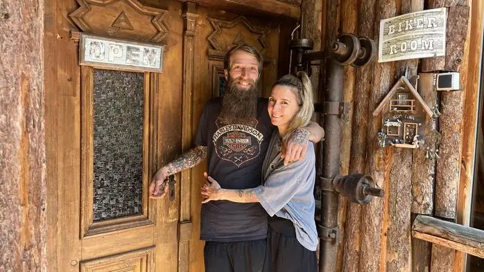 Thomas und Manuela Schober führen die Mostschenke im Gewölbe und den Kamelhof in zweiter Generation weiter