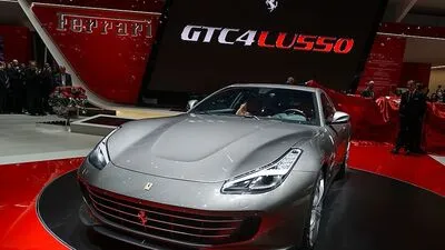 Der Ferrari GTC4 in Genf