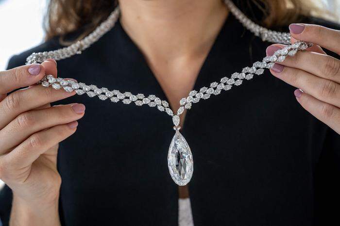 Der "Briolette of India", ein 90-Karat-Diamant, der in Indien gefunden wurde. Seine Geschichte geht auf das 12. Jahrhundert zurück