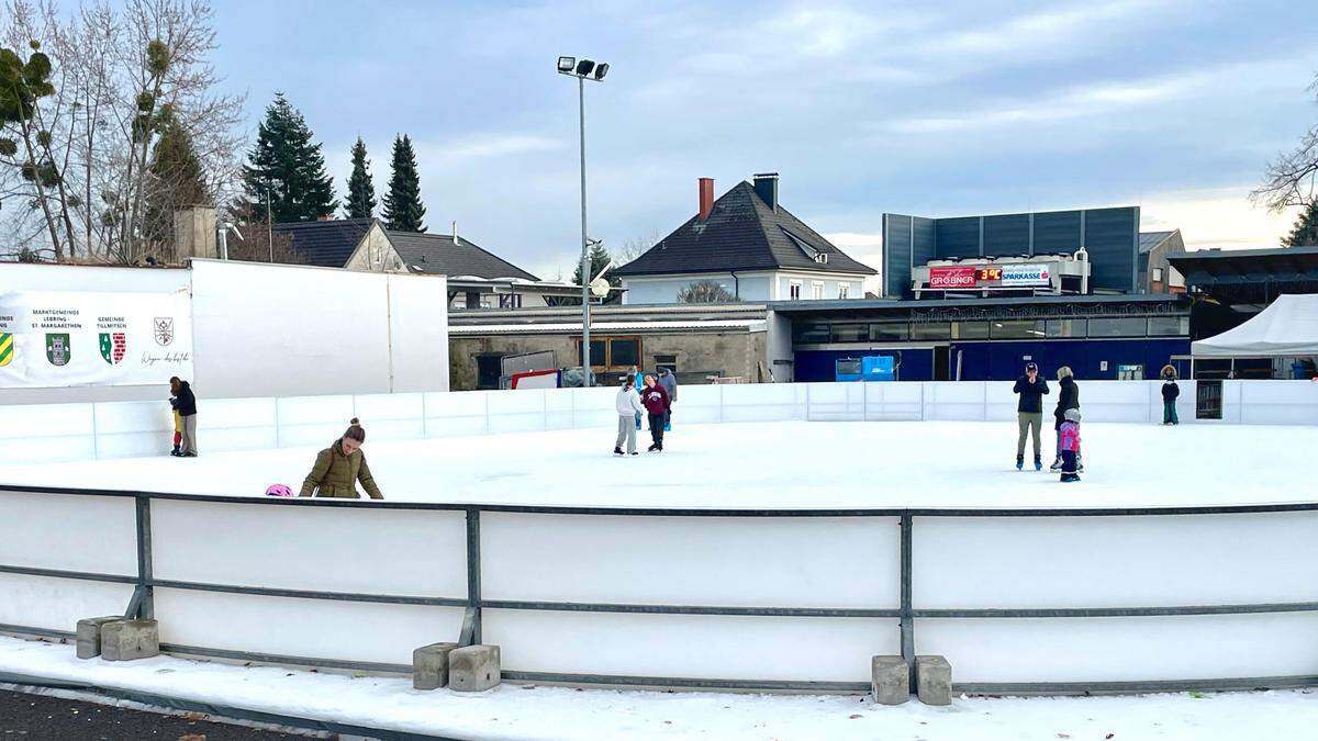 Einheimische und Bewohner von Partnergemeinden zahlen am Leibnitzer Eislaufplatz weniger