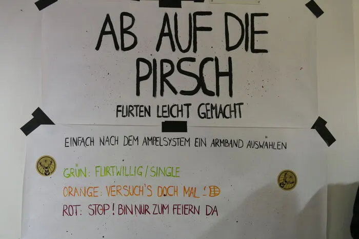 Doch wie verhält man sich auf der Pirsch? Damit es zu keinen Missverständnissen kommt, hat sich die Landjugend etwas überlegt.
