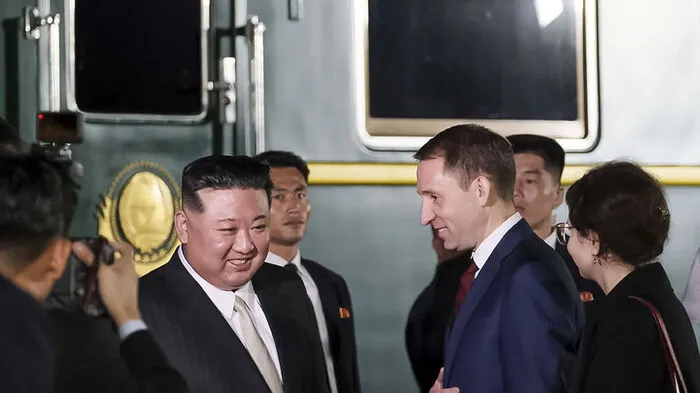 Nordkoreas Machthaber Kim Jong Un ist offiziellen Angaben zufolge auf seinem Weg zu einem Treffen mit Kremlchef Wladimir Putin in Russland eingetroffen.