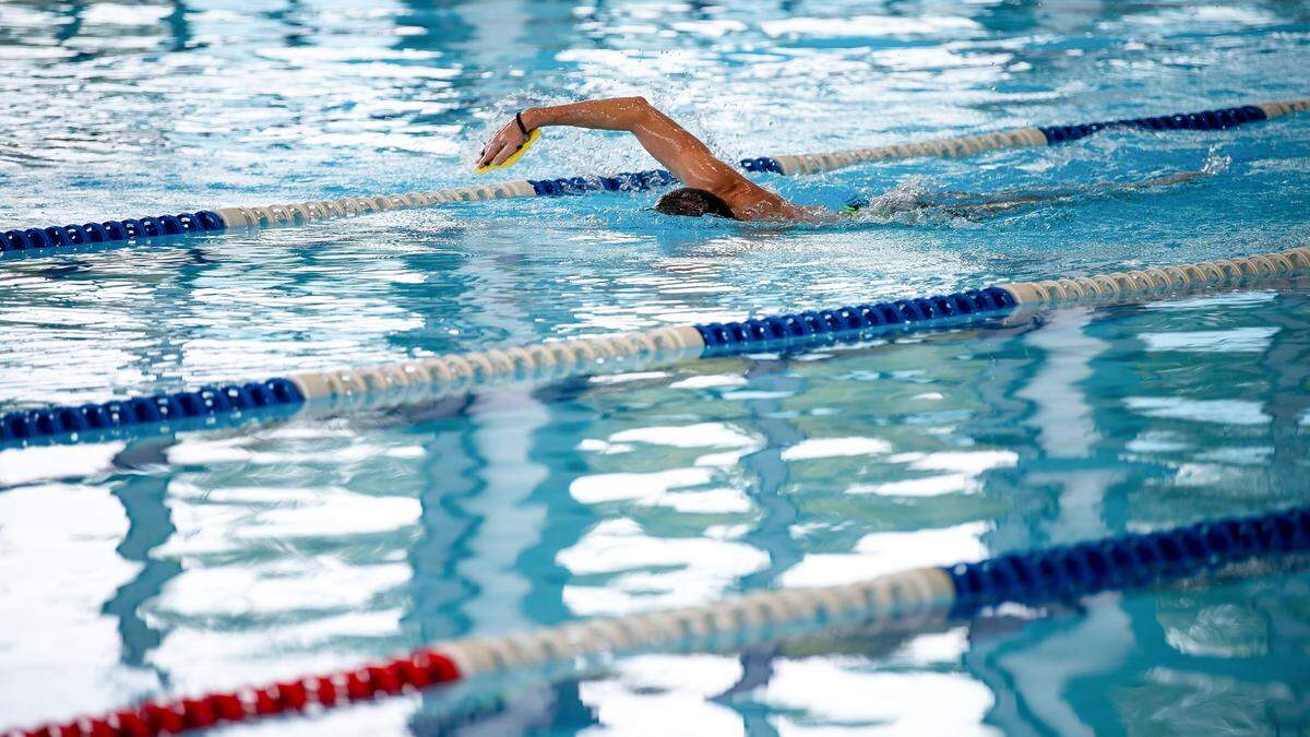 Sujet: Für Sportschwimmer und Schulklassen gibt es ab sofort in Innichen kein Schwimmangebot mehr