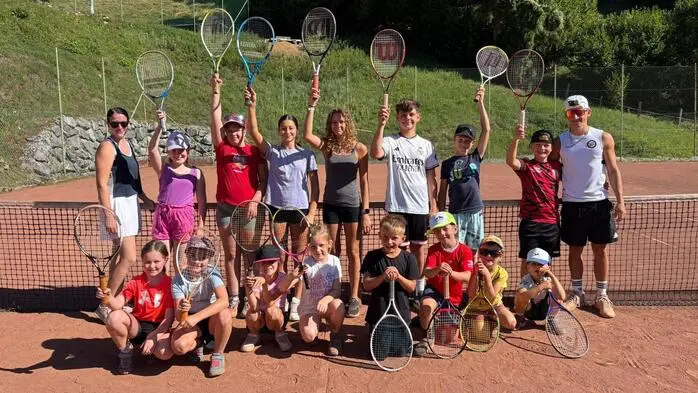 16 junge Palfauer zeigten beim Tenniskurs, was in ihnen steckt