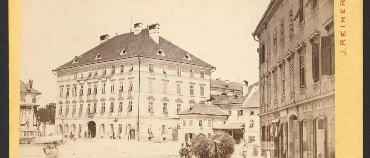 Blick auf das Landesgericht am Heuplatz, Aufnahmedatum unbekannt
