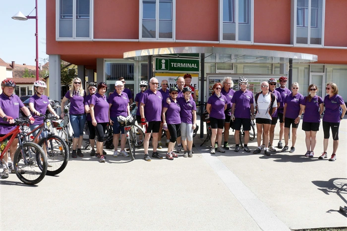 nahmen 158 Radbegeisterte die diesjährige Radsternfahrt...
