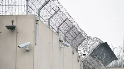Der in Frankreich stationierte Soldat sitzt nach seiner Festnahme vergangenen Mittwoch in Frankfurt in Untersuchungshaft - Sujetbild