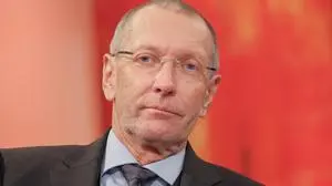  Konrad Paul Liessmann